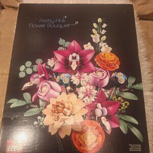 LEGO Botanicals Pretty Pink Flower Bouquet - Brand New & Sealed
